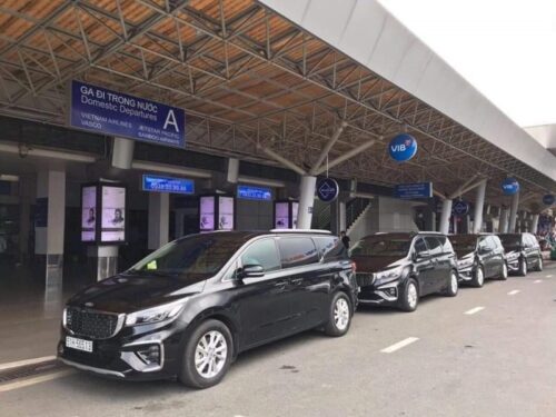 Dịch vụ xe 7 chỗ sân bay Tân Sơn Nhất cho khách đoàn nhỏ chất lượng, giá cả hợp lý và đảm bảo tiện nghi